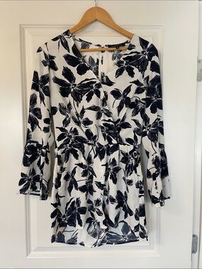 Dynamite Black & White Floral Wrap Romper